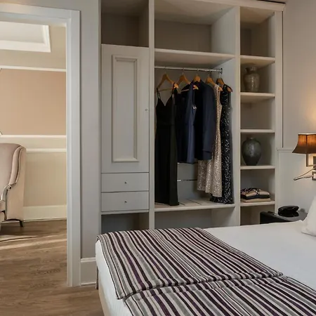 Campo Marzio 4*