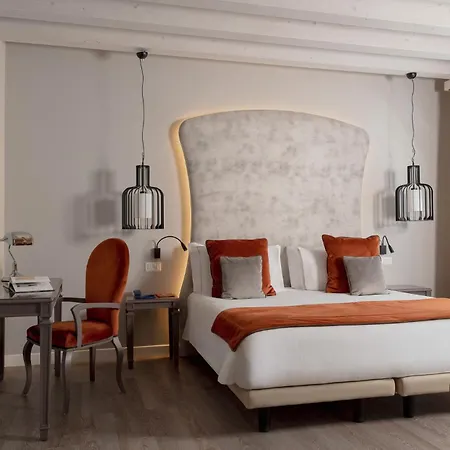 ホテル カンポ マルツィオ 4*