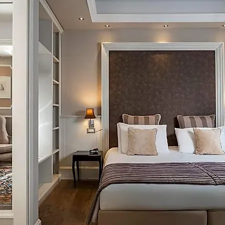 Hotel Campo Marzio 4*
